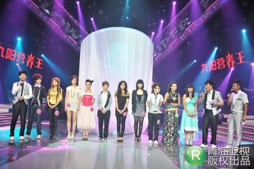 “花儿朵朵”今晚10强抢8 舒高出任主持成焦点