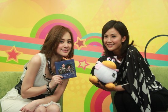 twins畅聊十年路 阿sa享受恋爱阿娇盼同步结婚