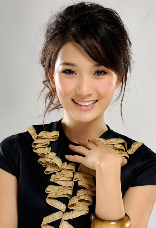 龙梅子驳乐坛恶劣说 爱情专属权口碑市场双赢