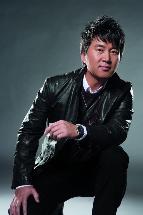 杨宗纬满文军迎战《中国音超》 强强联手欲争