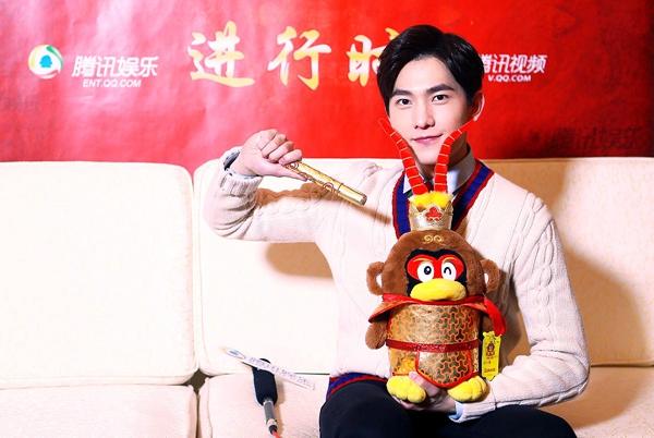 杨洋：第一次听到《父子》自己鼻子也一酸