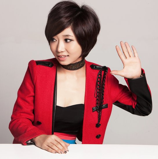 成人礼十八选择问卷将收官 <em>洪辰</em>因父母变老落