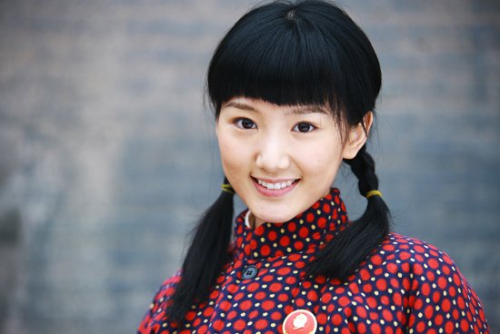 《傻春》今日登陆各大卫视 毛晓彤陶红姐妹情深