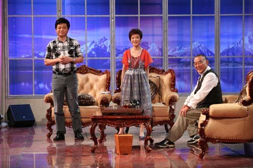 李立群做客《小崔说事》 与名嘴讲述从艺经历