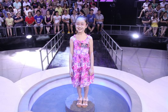 《一站到底》今晚播出 历史通遇上小神童