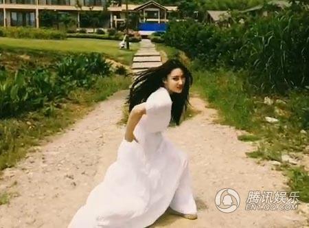 张馨予微博po爆笑<em>舞蹈</em> <em>女神</em>一秒变女神经(图)_