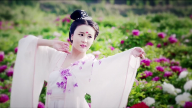 奇幻电影《牡丹仙子之皇帝诏曰》定档12月9日 