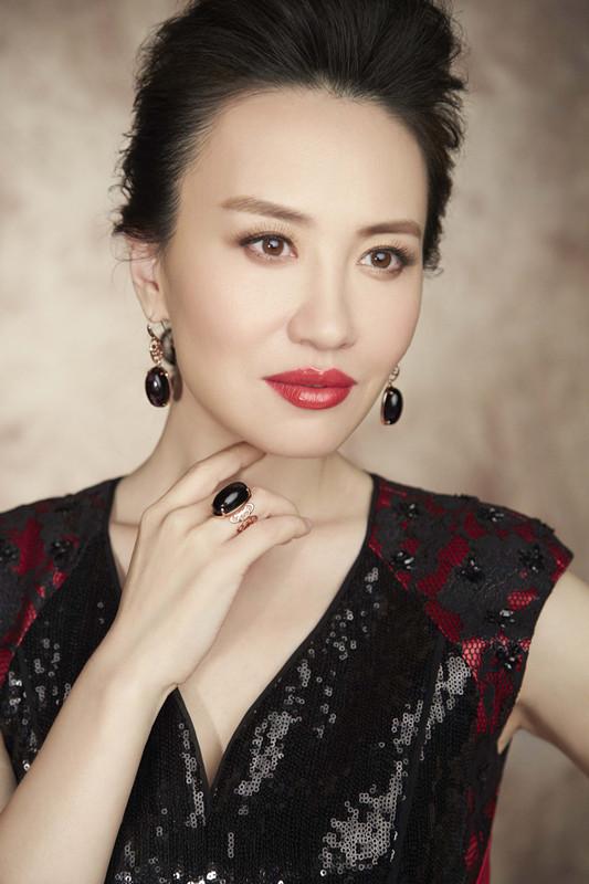 制片人李菲