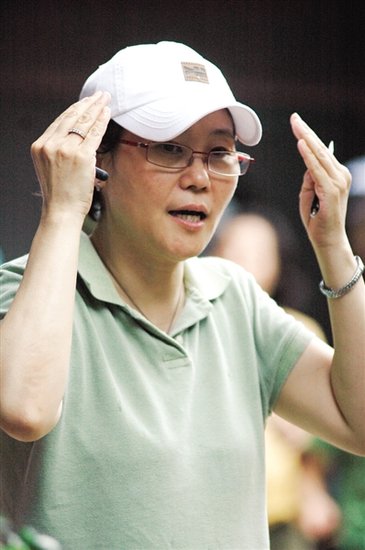 李少红呼吁遏制演员高片酬 艺人成本占六成投资