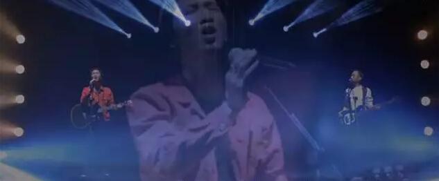 Beyond穿越时空重聚 黄家强、家驹合唱海阔天空