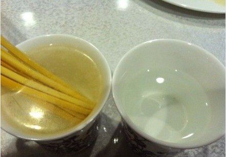 黄渤吐槽劣质一次性筷子 获人民日报援引力挺