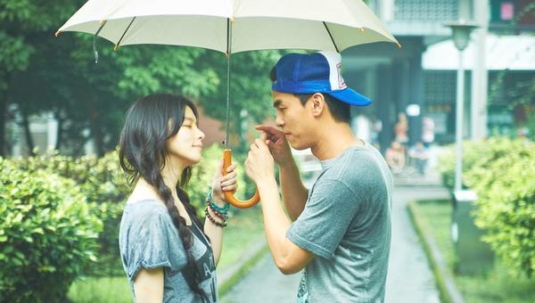 《听见下雨的声音》