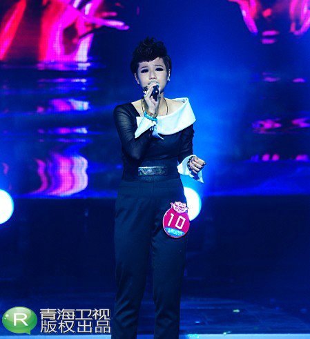 花儿孟慧圆冠军夜以静制动 曲目主打慢板抒情风