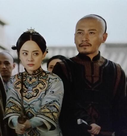 大反派变身 《那年花开》王浩宇饰演大当家