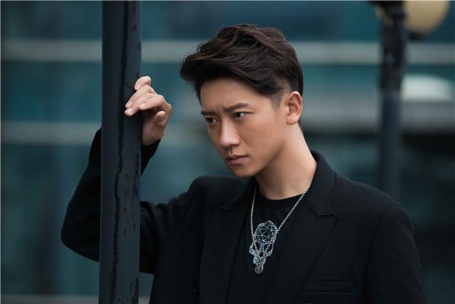 《繁星四月》热播 王霏:新的角色,新的挑战