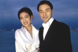 每日娱乐:杨幂秀英语惹笑柄 于娜透视装雷人