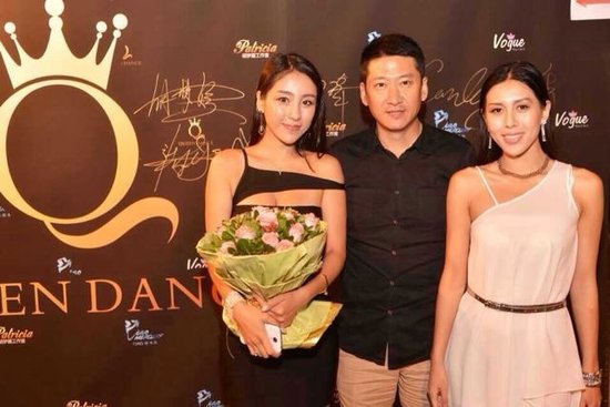 胡梦媛戏里戏外双开花 周杰赞其勤奋刻苦潜力大_娱乐_腾讯网