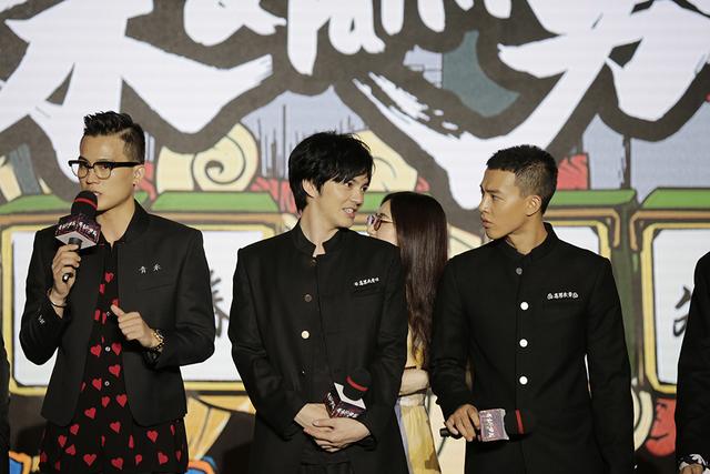 尹昉亮相《青禾男高》发布会 红海归来制霸青春