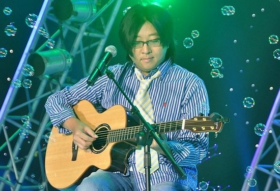 袁惟仁音乐现场吐槽 天后那英王菲无一幸免