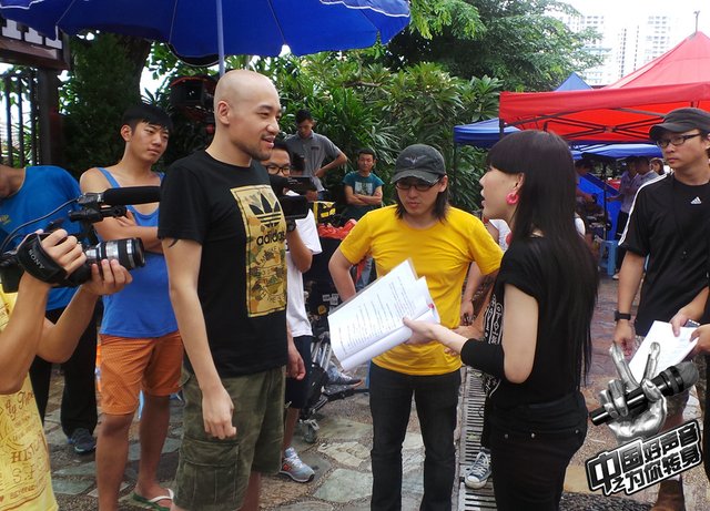 吴莫愁《取名回忆的时光》首发 与李代沫音乐谈情