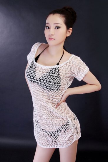 《爱情公寓》苏雯拍透视写真