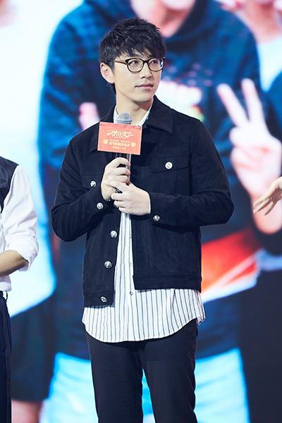 《大闹天竺》票房破七亿 白客成“颜值担当”