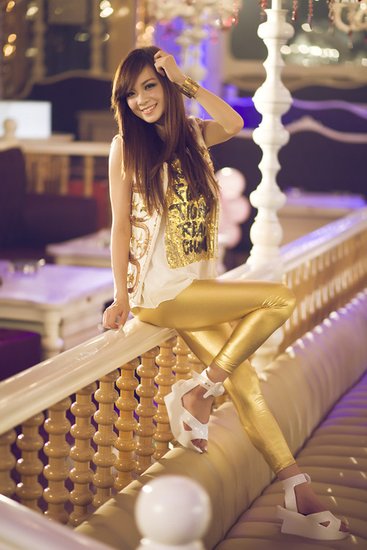 谢容儿半年发两张专辑 被誉为90后励志