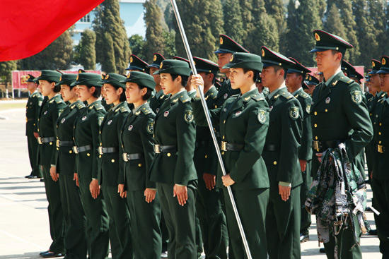 《<em>麻辣女兵</em>》将播 全面揭秘女特种兵训练生活