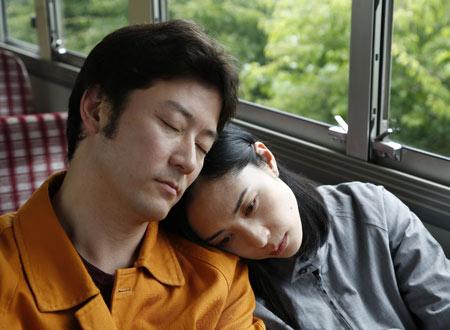 腾讯v电视讯(文/东齐)日本电视电影在2015年都很不好过,收视不振乳下美女图片
