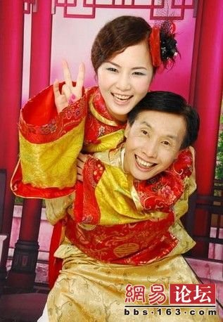 y姓男演员撒娇卖萌求包养女制片人 揭秘娱乐圈