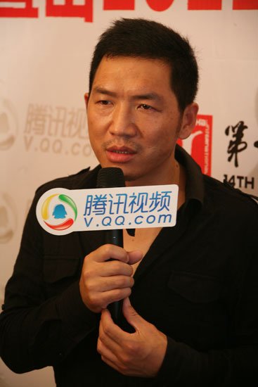 《纯真》周咏轩否认恋杨丞琳:不考虑圈内人