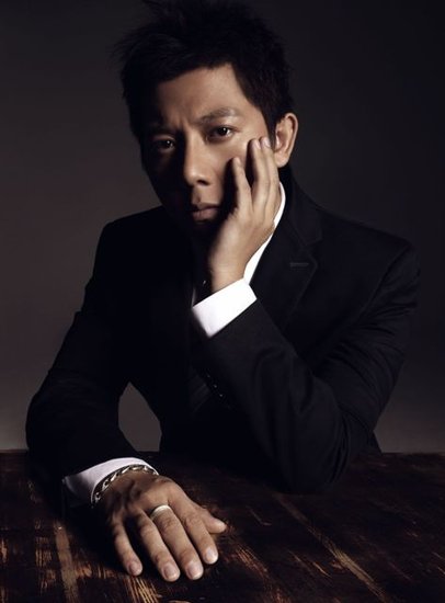 胡海泉发新单曲《老人愿》 全新创作感恩父亲节