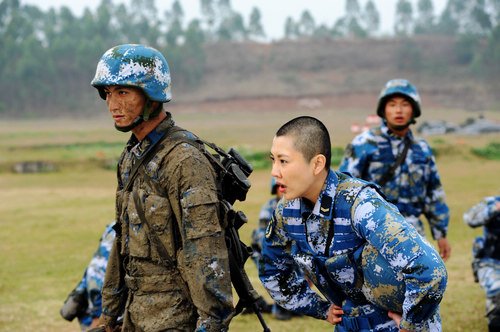 少年强则国强 从《火蓝刀锋》观中国海军新风貌