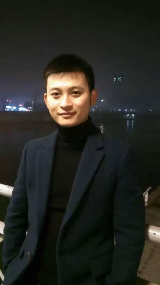 三妹热播最纯国民秘书薛永凯帅气出镜