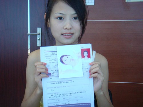 姐选举报名如火如荼 衡阳报名点外场<em>才女多</em>_娱
