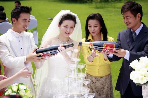 刘敏《说好不流泪》情路艰辛 携手刘栋结为伉