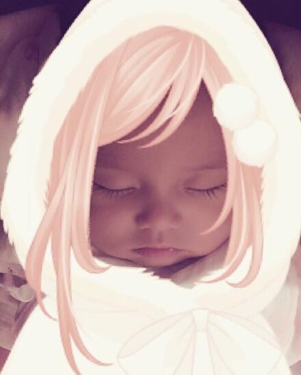 昆凌晒女儿熟睡照 她现在有了两个小公举