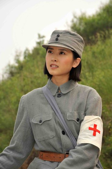 《公元1921》杀青 李若嘉演绎毛泽建革命人生