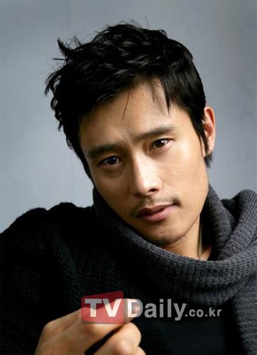 李秉宪前女友多次缺席出庭 骗婚案终撤销