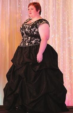 136公斤<em>胖女孩</em>当选选美皇后 <em>穿</em>裙身材似小山(
