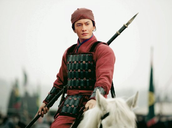 《 精忠岳飞 》将播 为争 收视率 仨卫视微博争岳