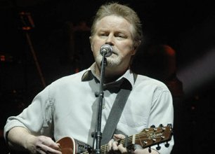 老鹰乐队世界巡演中国站