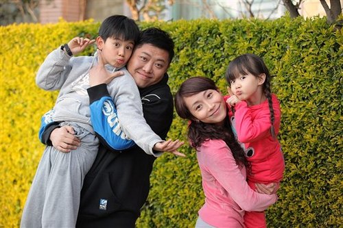 《重返大福村》今日开播 童星胡先煦挑大梁