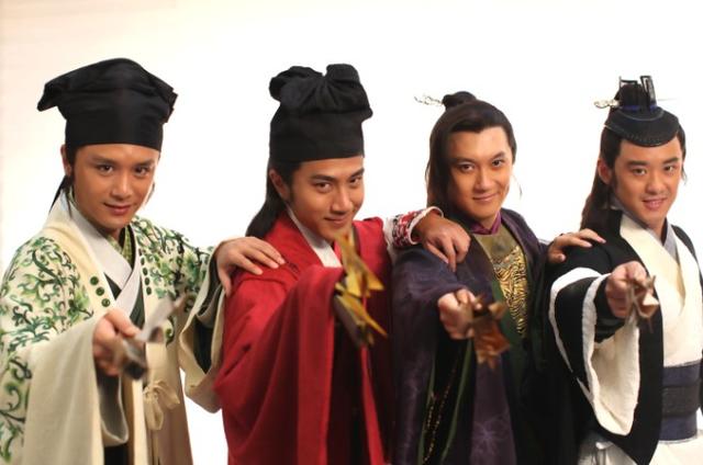 《才子》迟帅高昊李立造型百变 被封职场达人