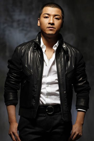 《蝴蝶行动》热播 齐奎帅气上演碟中谍