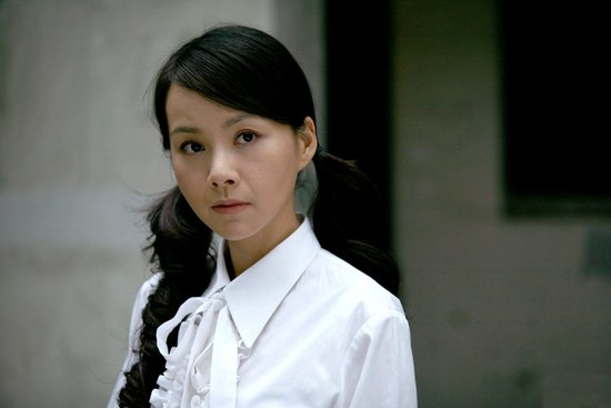 电视 电视新闻 正文在 《家常菜》 中,杨麦香是一个奇女子,她的身上少