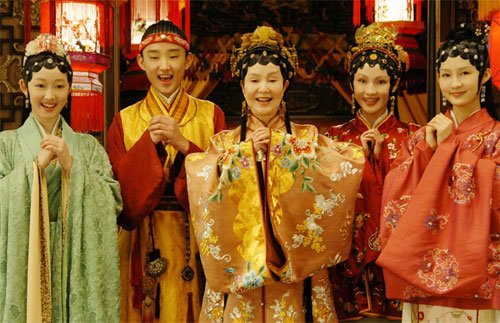 9月卫视热剧相争 《红楼梦》《大<em>丫鬟</em>》领跑_