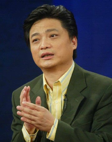 央视名嘴朱迅评论崔永元：他是一个性情中人
