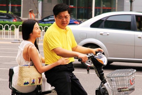 《夫妻那些事》将播 宁露造型清新备受期待