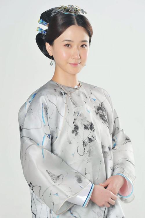 《冯子材》横店热拍 司珂华造型温婉惹人怜